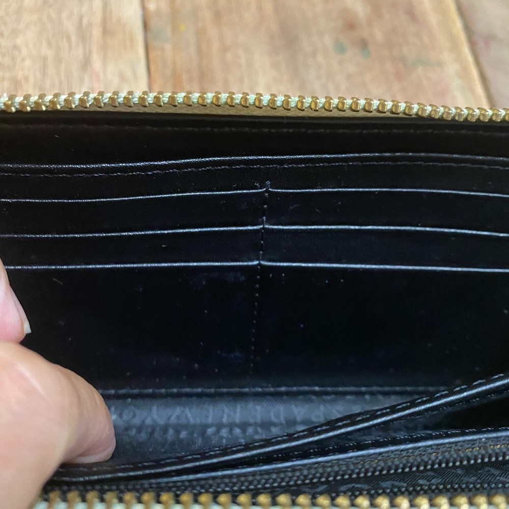 Kate Spade Grove Street Neda Zip Around Wallet Black and White - Picture 8 of 9